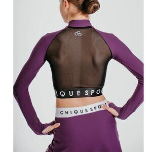 CHIQUE SPORT Youth Size XS (140cm) Ignite Long-Sleeve Crop in Berry